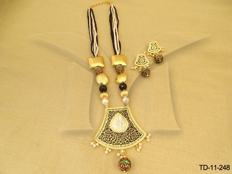 Double Thewa Designer Jewellery Pendant Set