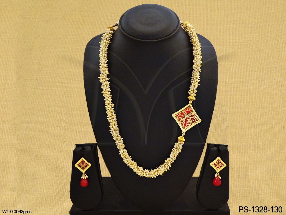 Thewa Pendant jewellery