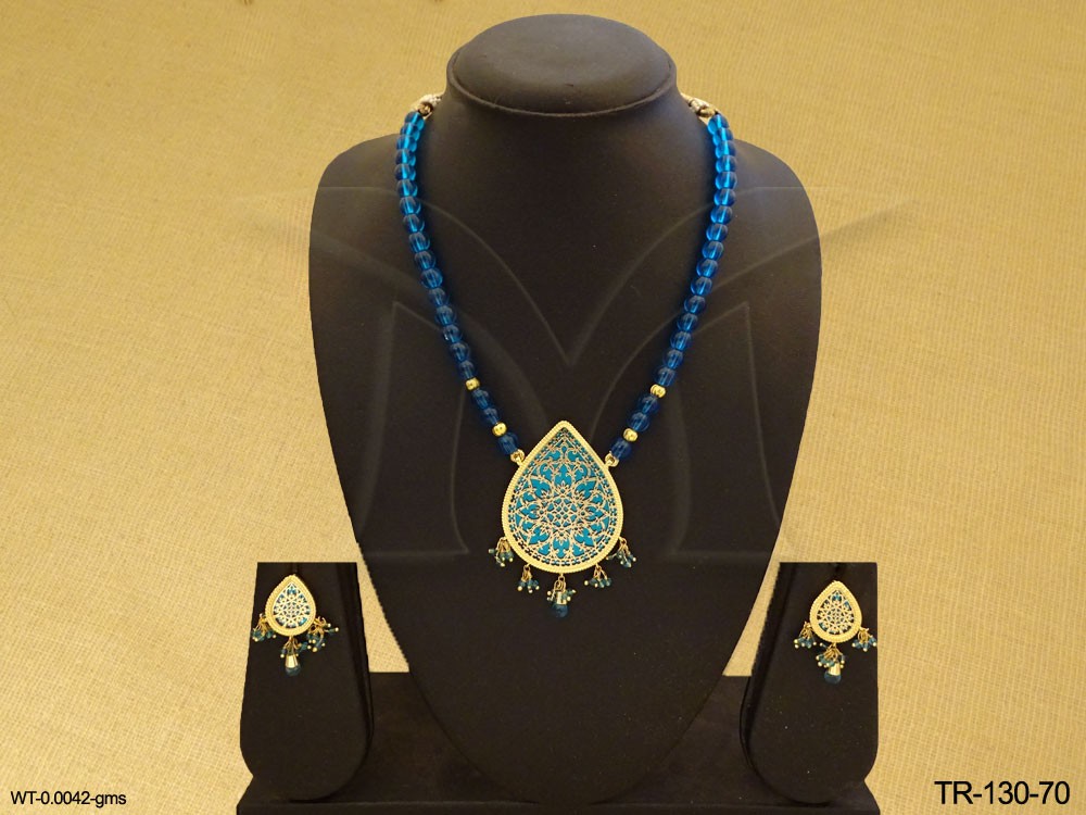 Single Thewa Jewellery Pendant Set