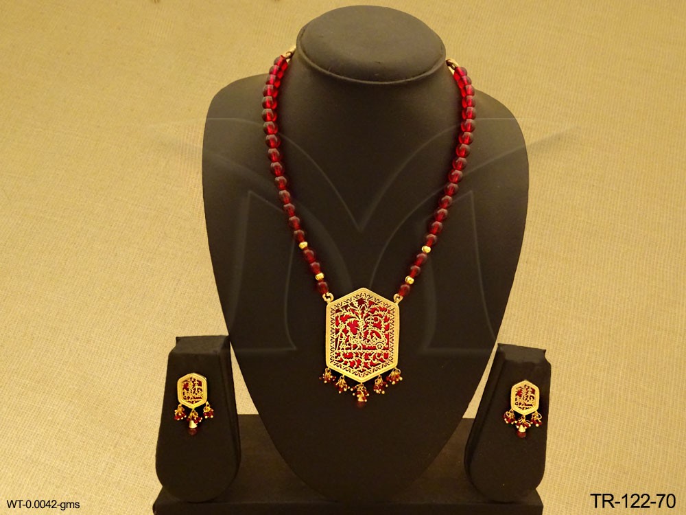 Traditional Rajwadi Thewa Jewellery