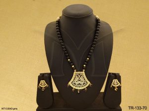 Traditional Thewa Pendant Jewellery