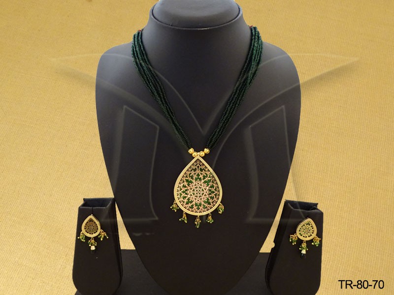 Rajwadi Traditional Double Thewa Pendant